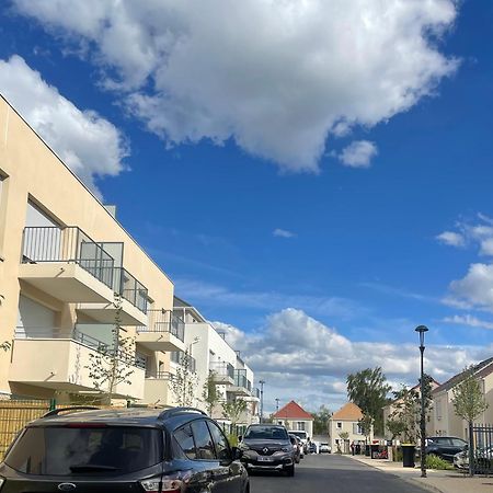 T2 Neuf, Proche Paris & Disneyland Ozoir-la-Ferrière Esterno foto
